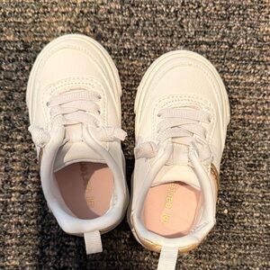 Carter's Kids Sneakers in White and Gold